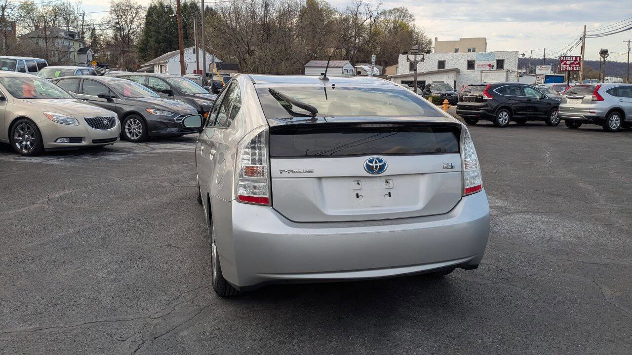 Used 2011 Toyota Prius Two image 15