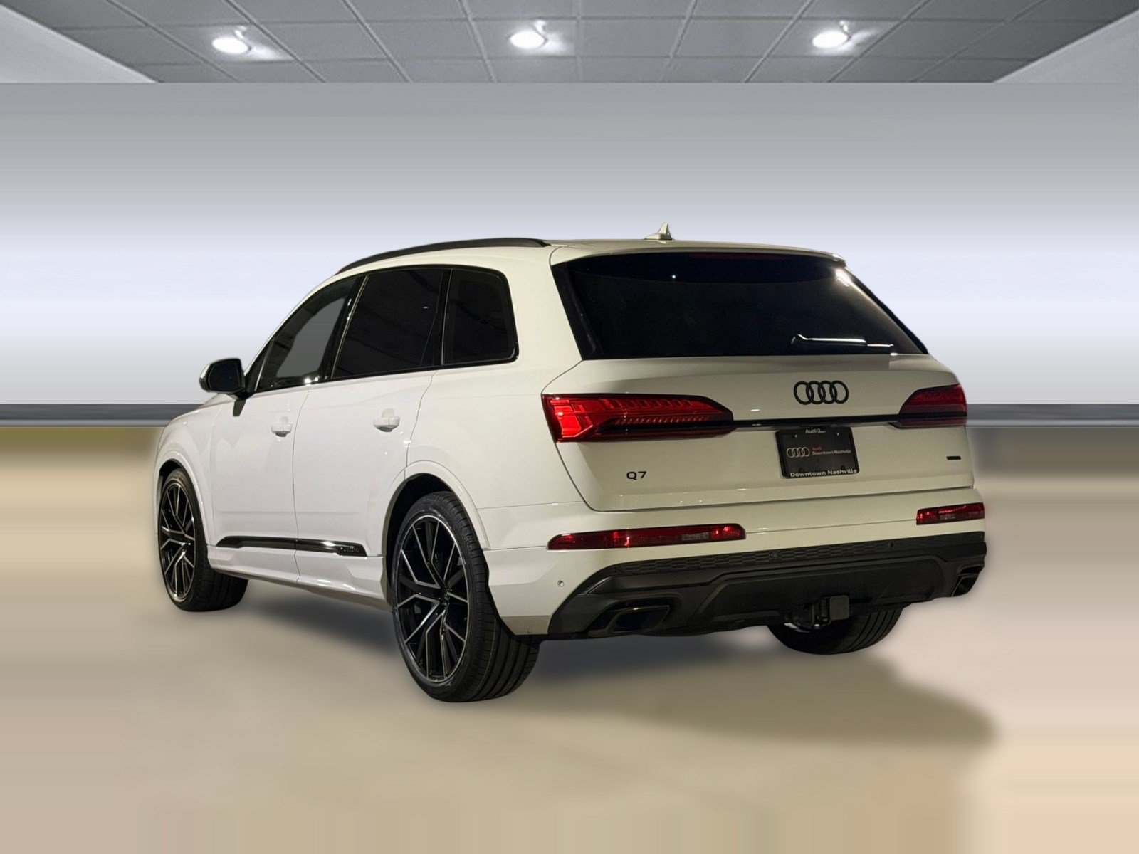 Used 2025 Audi Q7 3.0T Premium Plus w/ Premium Plus Package AWD/4WD image 3