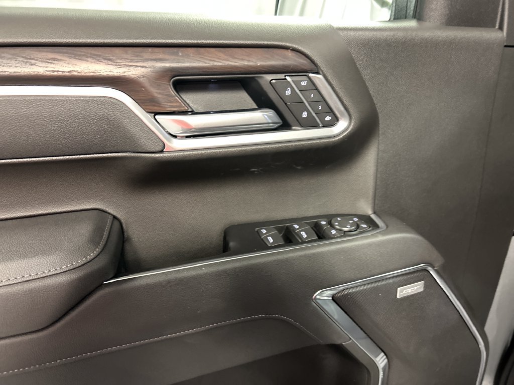 New 2026 GMC Sierra 1500 SLT AWD/4WD image 12