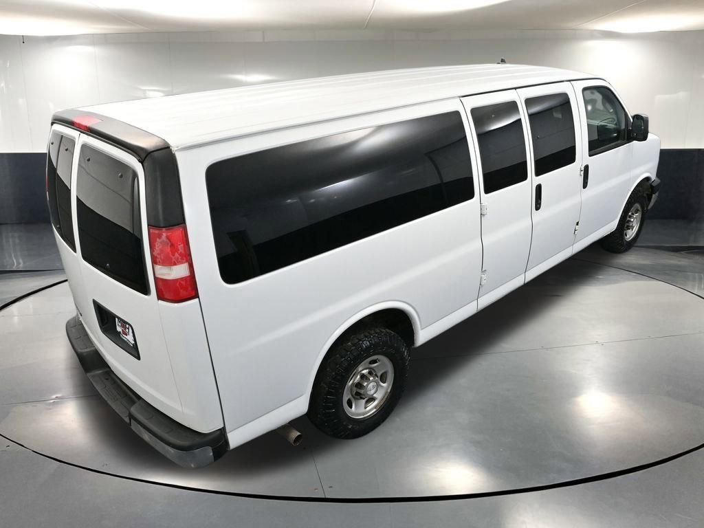 Used 2017 Chevrolet Express 3500 LT w/ LT Preferred Equipment Group image 50