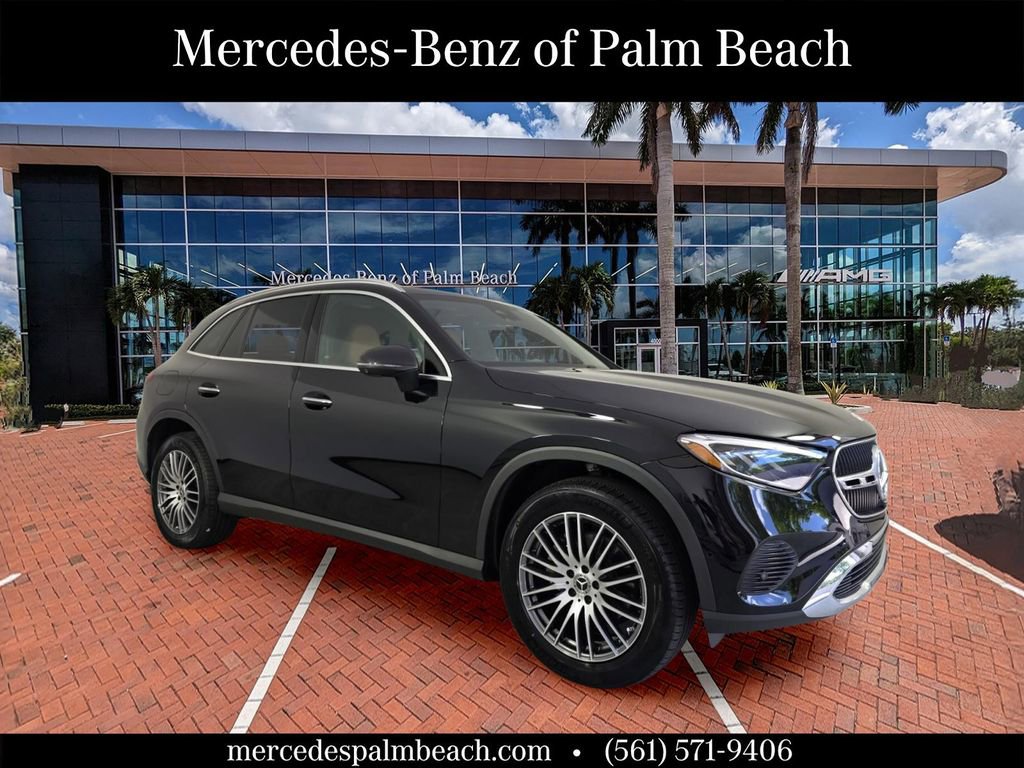 Certified 2025 Mercedes-Benz GLC 300 image 1