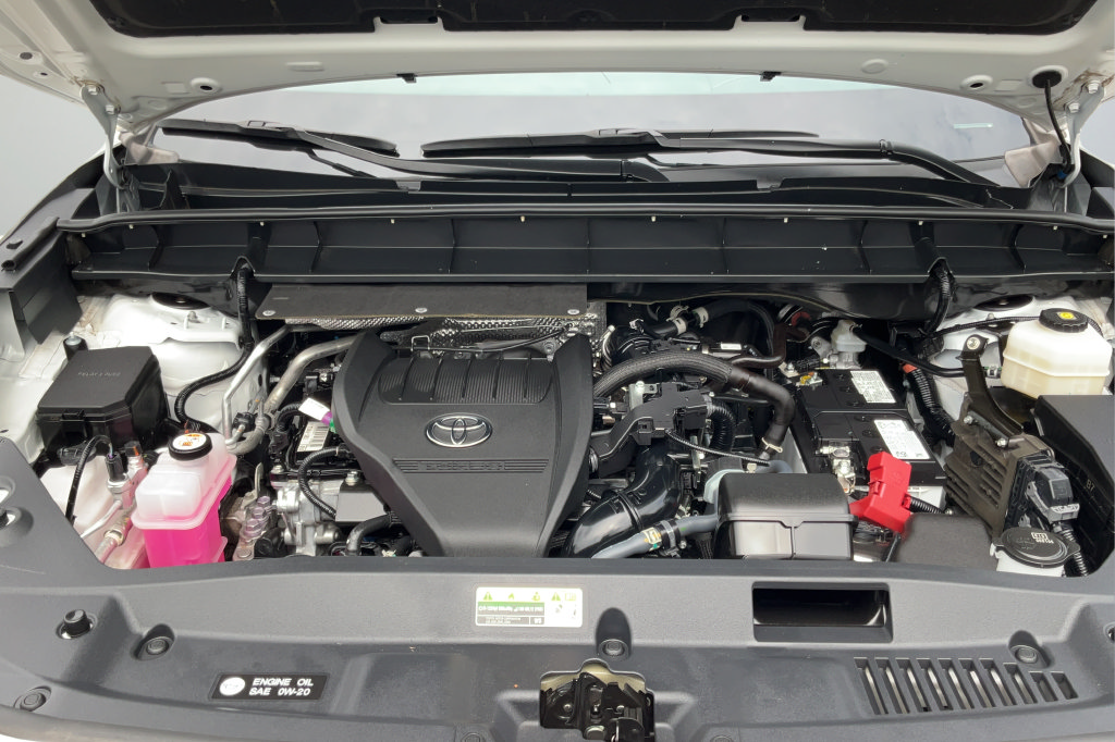 Used 2024 Toyota Highlander XLE FWD image 22