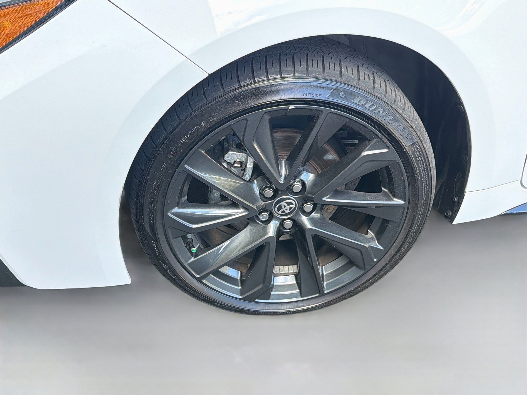 Used 2026 Toyota Corolla SE FWD image 27