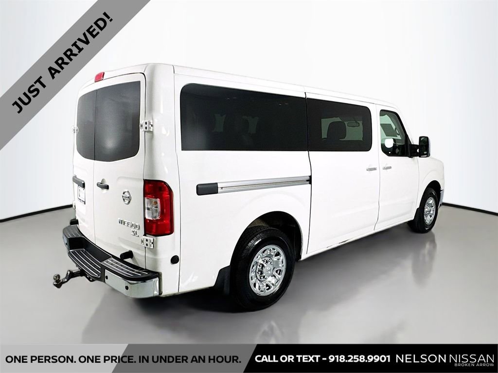 Used 2018 Nissan NV 3500 SL RWD image 5
