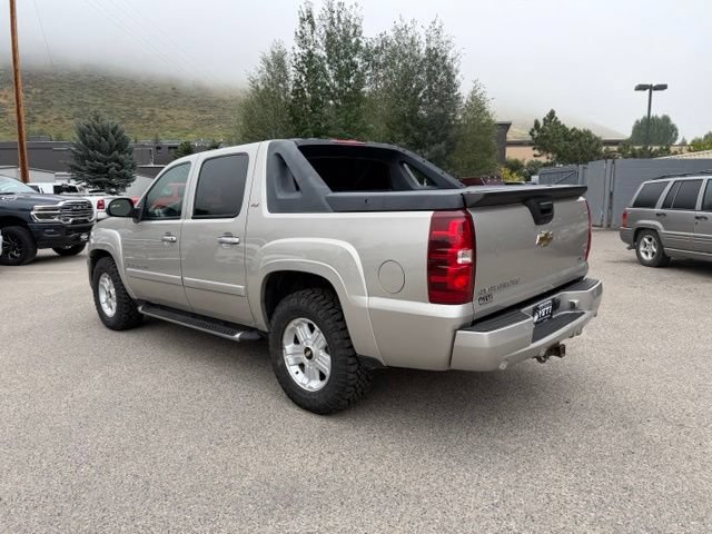 Used 2008 Chevrolet Avalanche LT w/ LT Preferred Equipment Group AWD/4WD image 13
