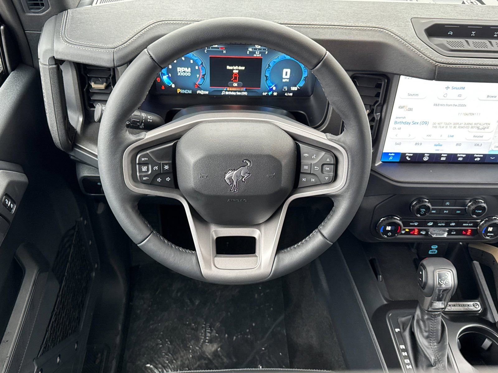 New 2025 Ford Bronco Badlands w/ Sasquatch Package image 15