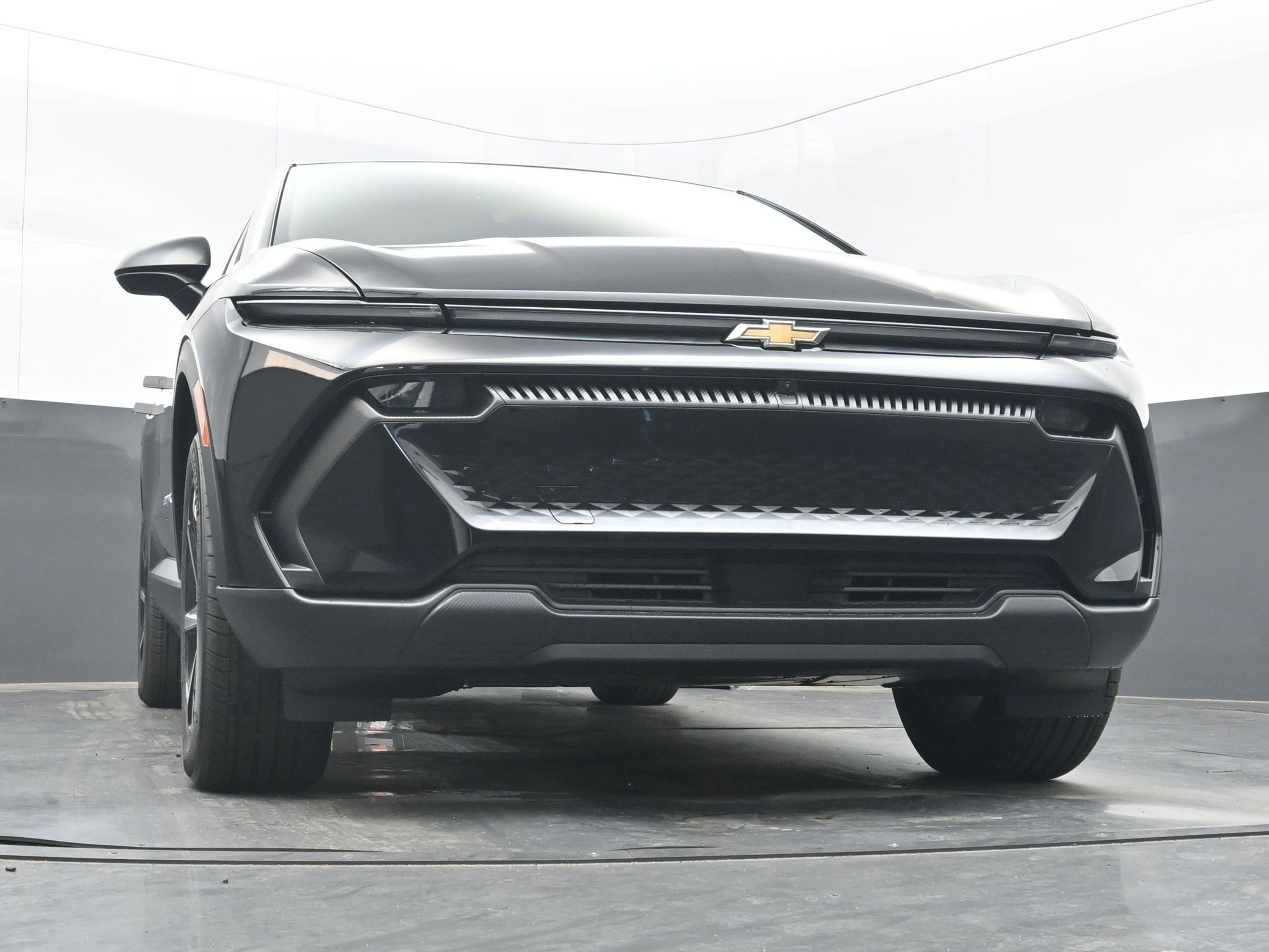 New 2026 Chevrolet Equinox EV LT image 24