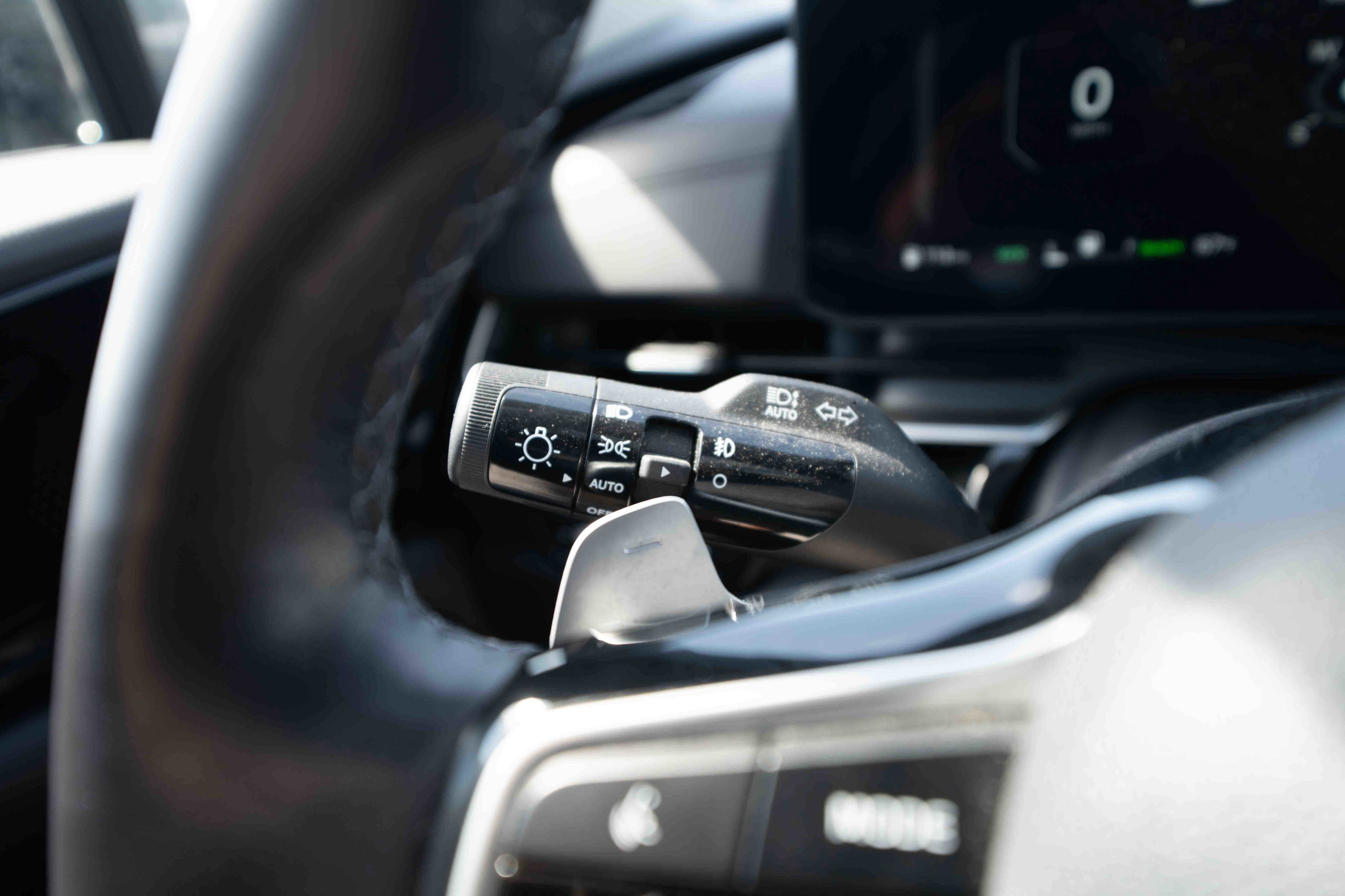 Used 2025 Kia Carnival SX Prestige FWD image 13
