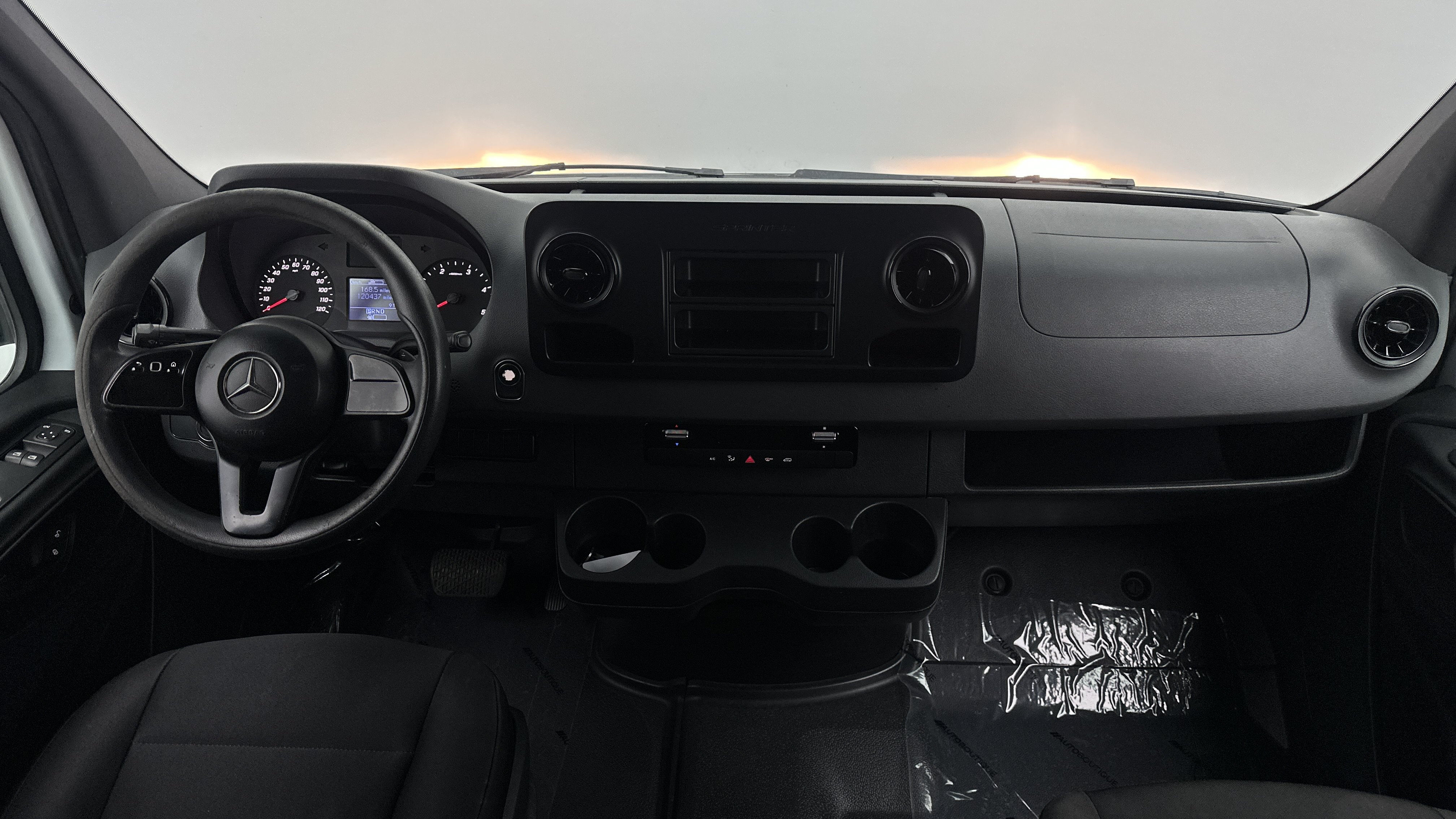 Used 2019 Mercedes-Benz Sprinter 144 Cargo image 21