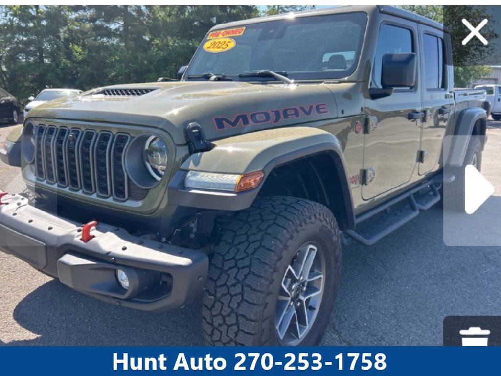 Used 2025 Jeep Gladiator Mojave