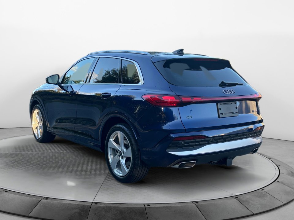New 2025 Audi Q5 Prestige image 5