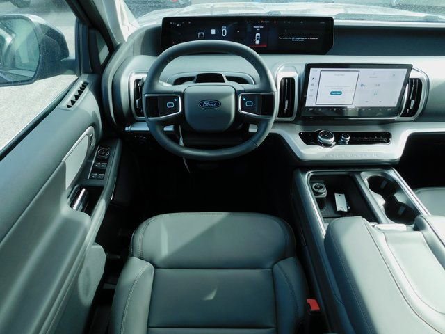 New 2026 Ford Expedition Max Active image 16