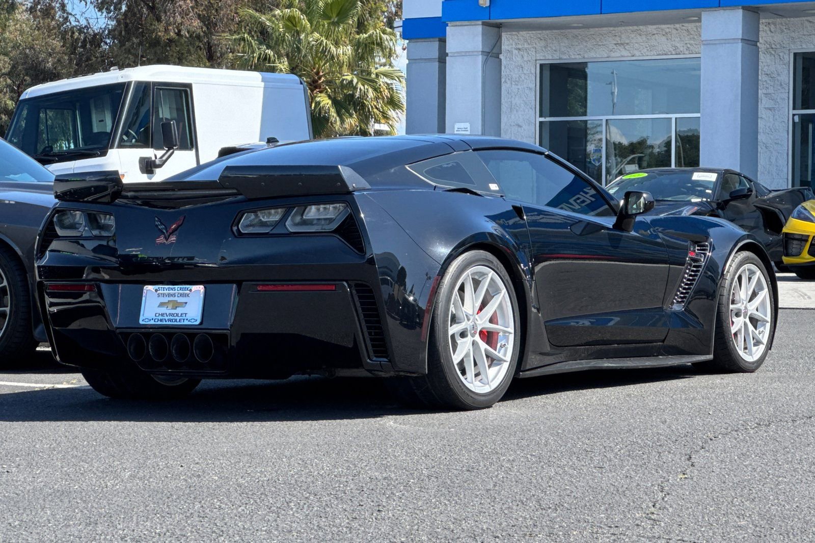 Used 2018 Chevrolet Corvette Z06 RWD image 5