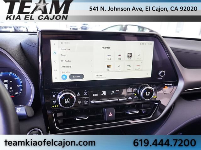 Used 2023 Toyota Highlander Limited AWD/4WD image 26