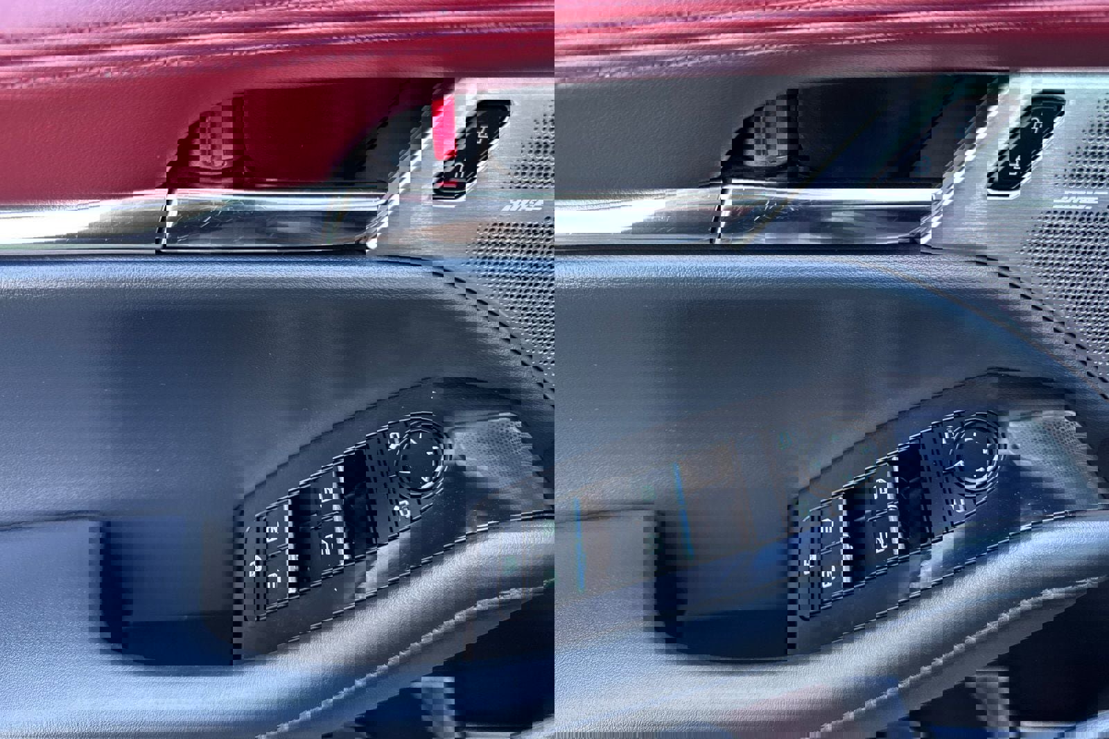 Used 2022 MAZDA MAZDA3 s image 14