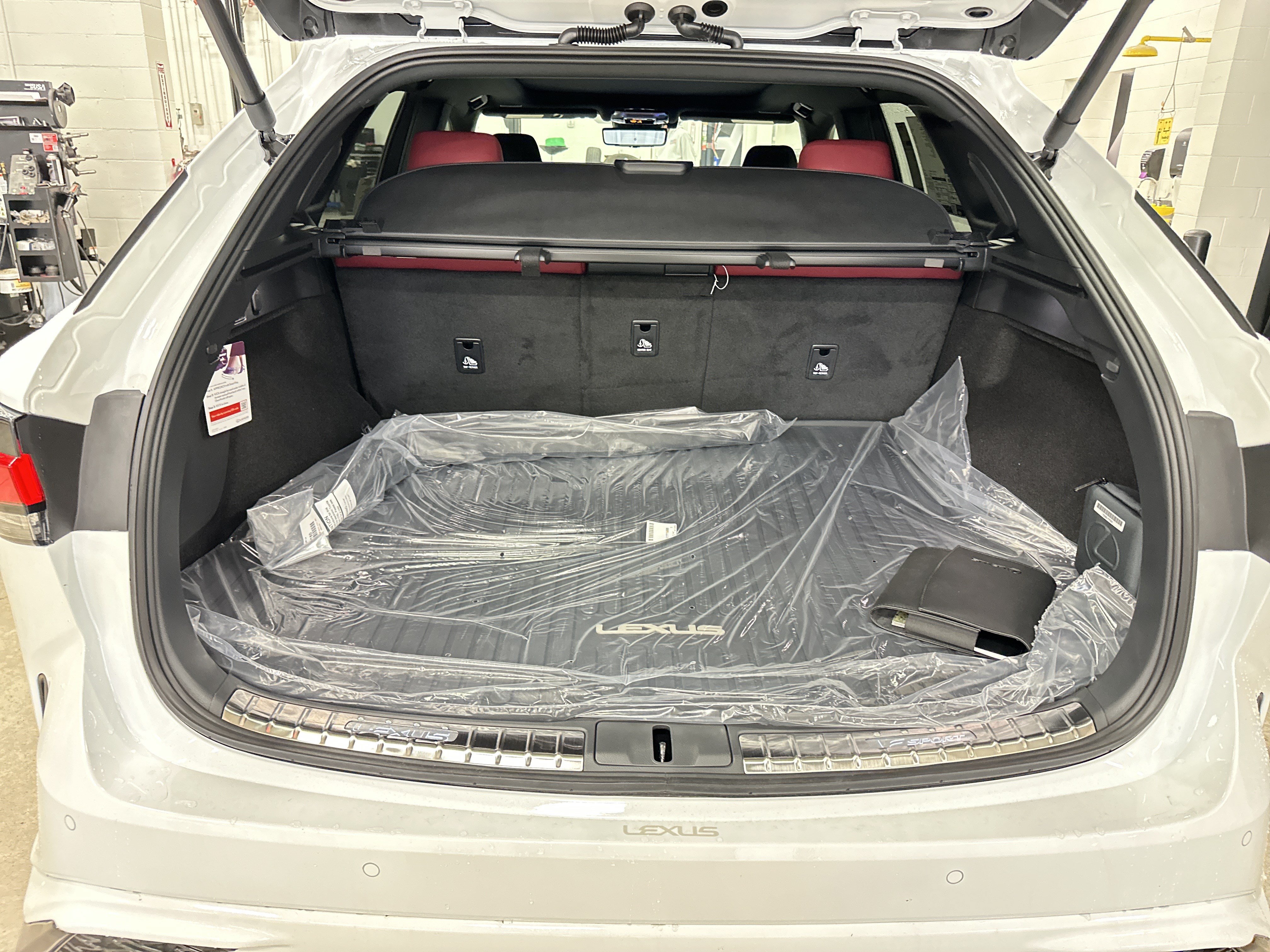 New 2026 Lexus RX 500h F Sport AWD/4WD image 33