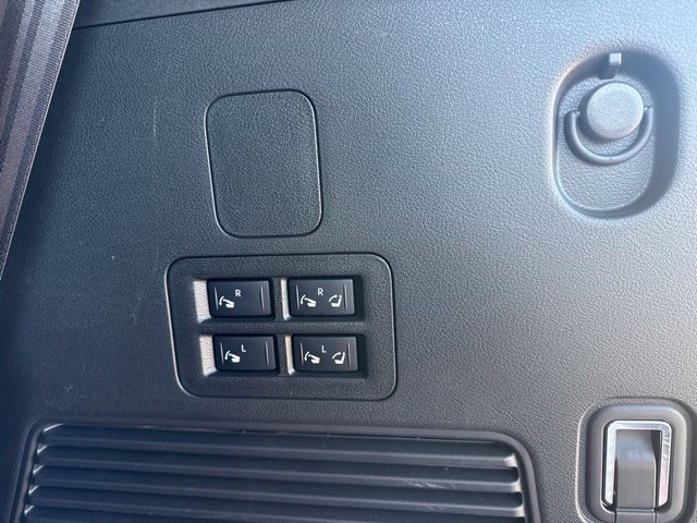 Certified 2025 Nissan Armada Platinum AWD/4WD image 24
