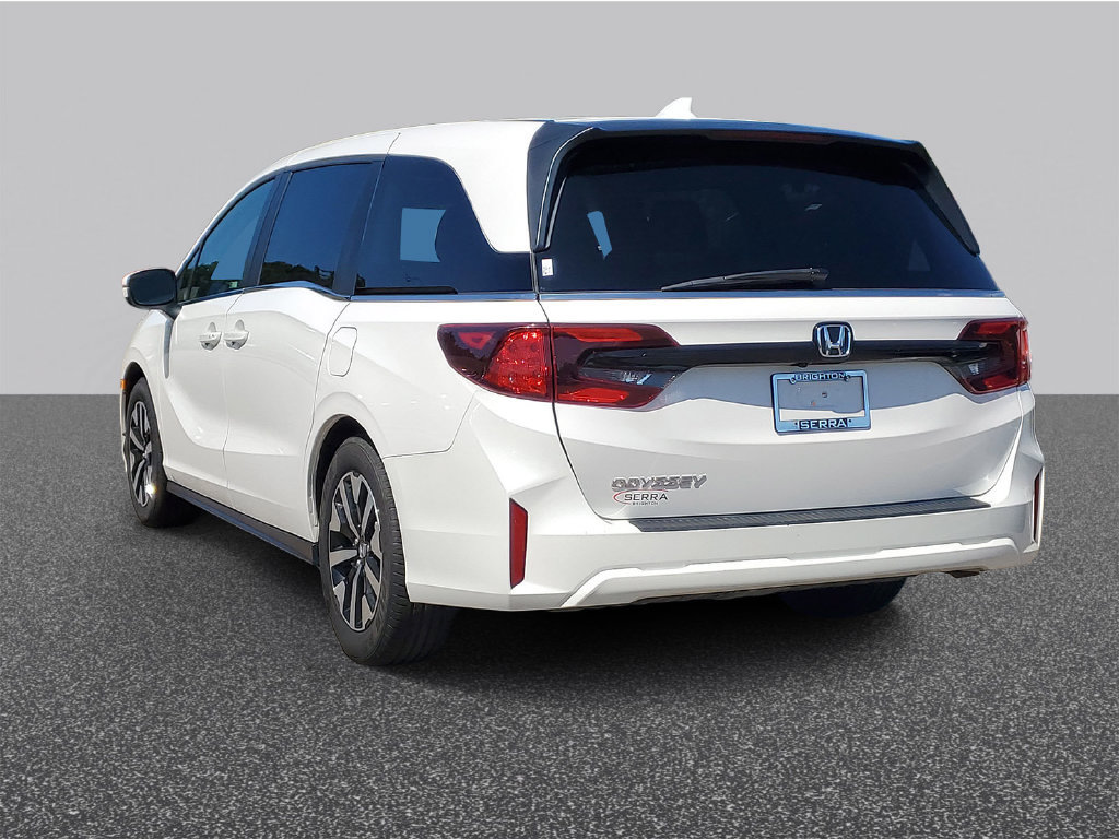 Certified 2025 Honda Odyssey EX-L image 2