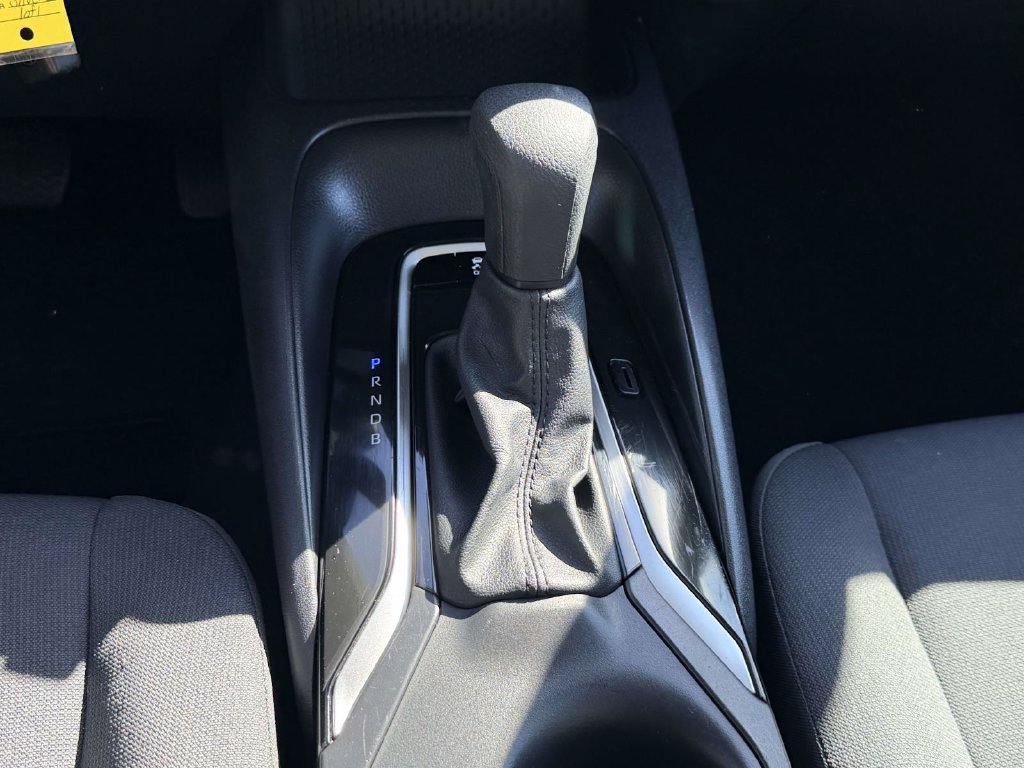 Certified 2025 Toyota Corolla LE FWD image 6