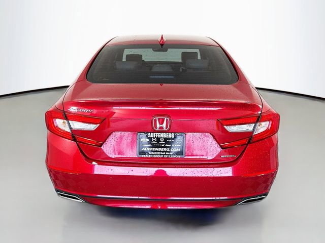 Used 2018 Honda Accord Touring image 6