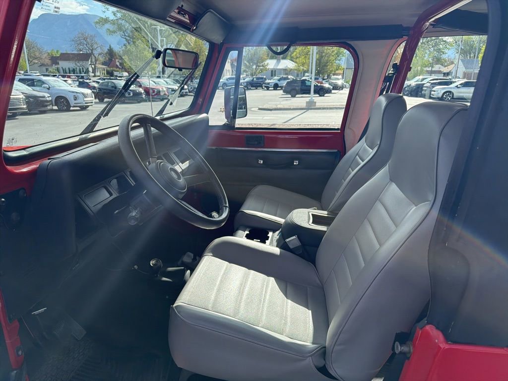 Used 1995 Jeep Wrangler S AWD/4WD image 6