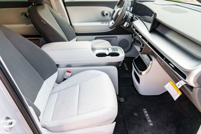 New 2026 Hyundai Ioniq 9 SE AWD/4WD image 26