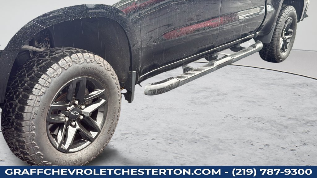 Used 2021 Chevrolet Silverado 1500 LT Trail Boss w/ Convenience Package II AWD/4WD image 33