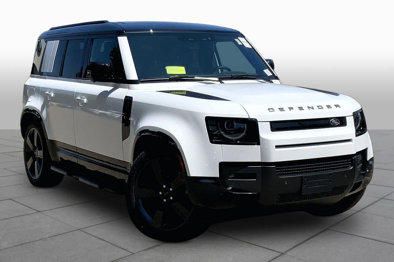 New 2026 Land Rover Defender 110 X-Dynamic SE AWD/4WD image 16