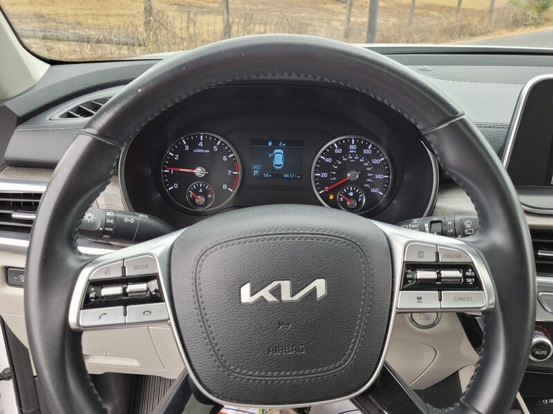 Used 2022 Kia Telluride EX FWD image 27