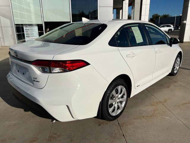 Used 2025 Toyota Corolla LE AWD/4WD image 7