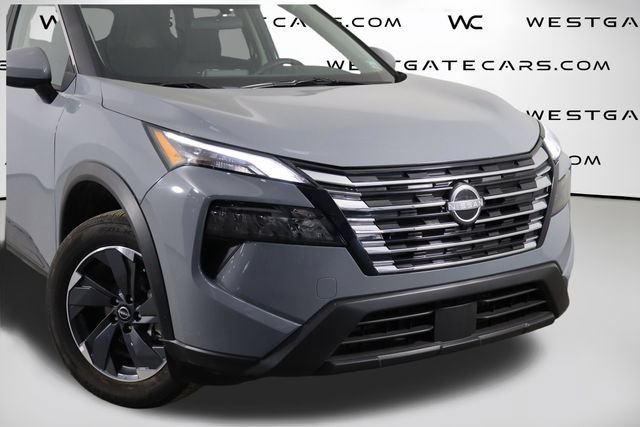 Used 2026 Nissan Rogue SV FWD image 43
