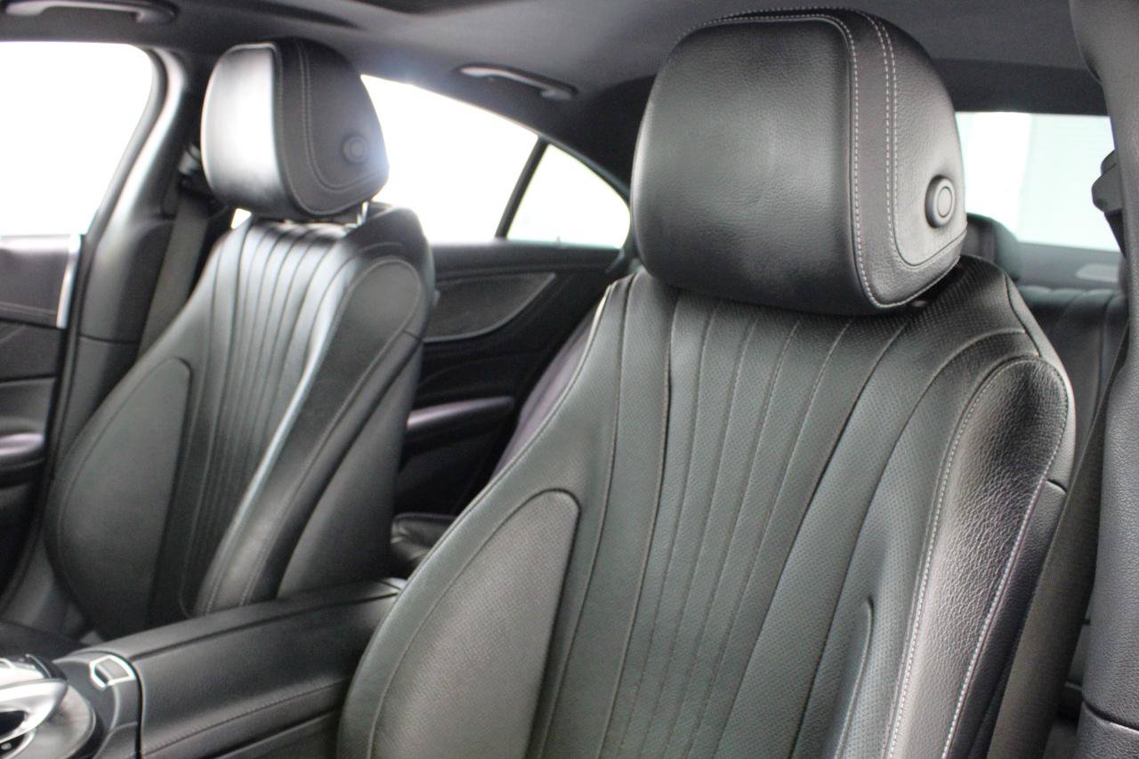 Used 2020 Mercedes-Benz CLS 450 w/ Premium Package image 33