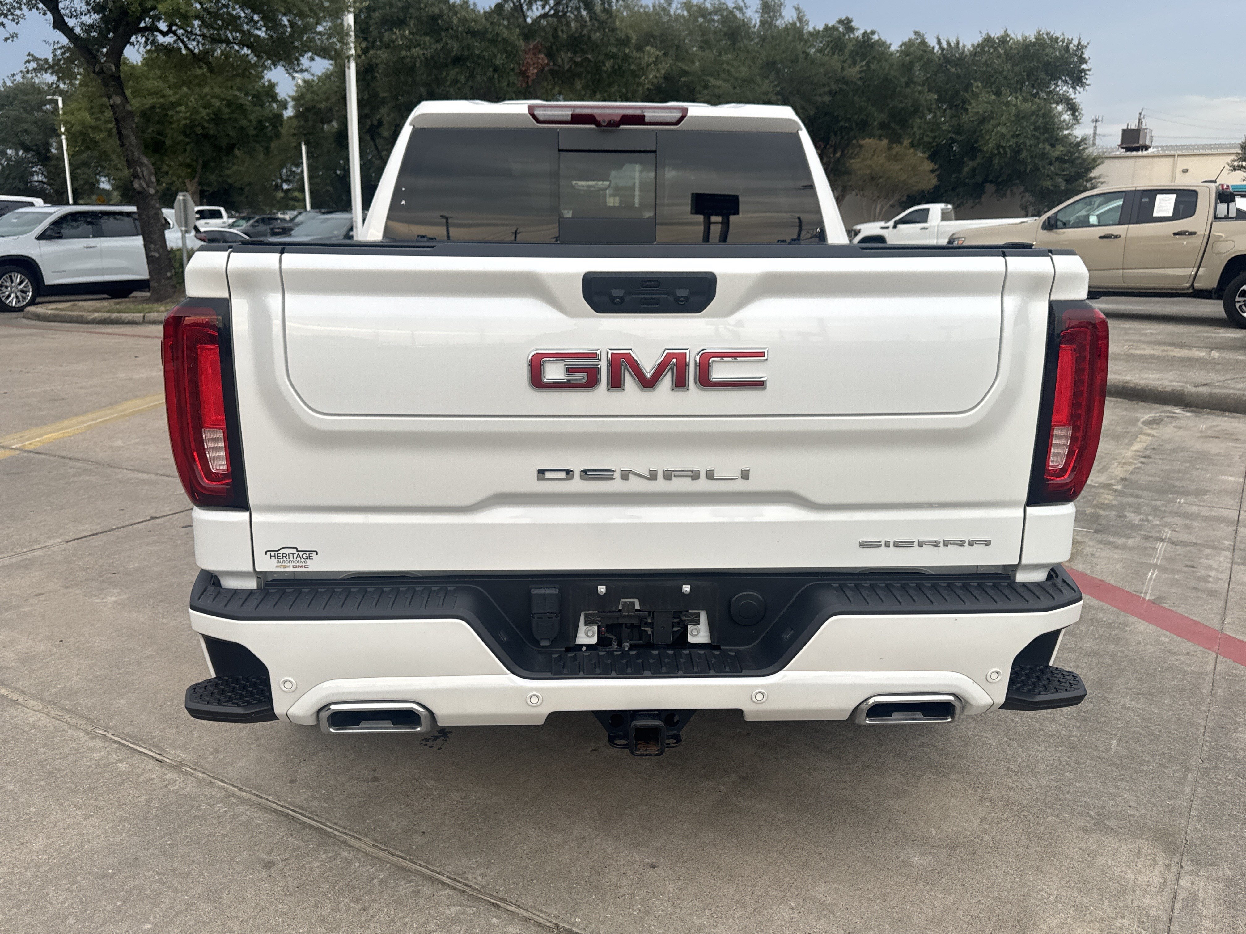 Used 2025 GMC Sierra 1500 Denali AWD/4WD image 13