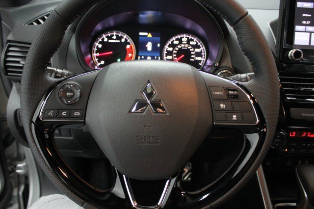New 2026 Mitsubishi Eclipse Cross Black Edition AWD/4WD image 8