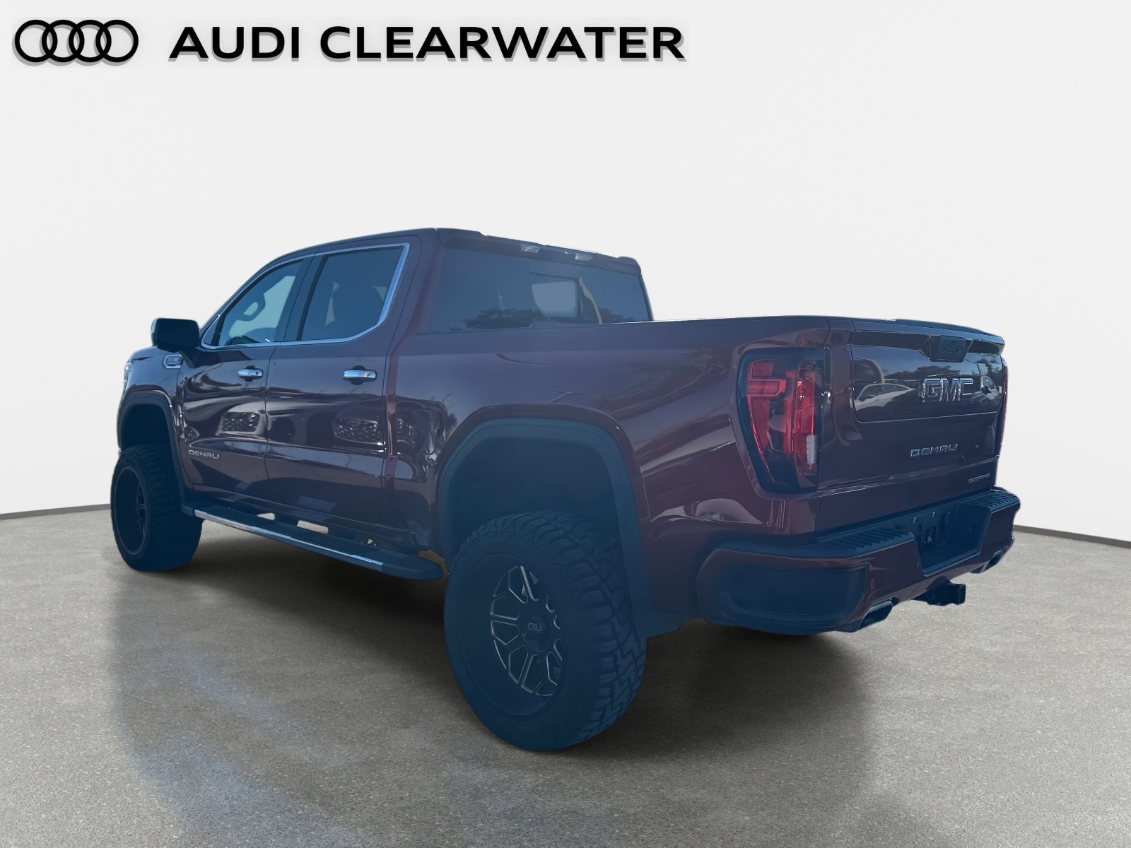 Used 2022 GMC Sierra 1500 Denali image 2