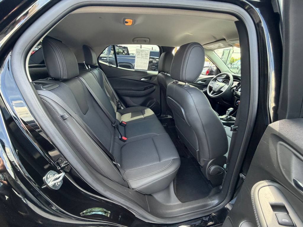 Certified 2023 Buick Encore GX Preferred FWD image 15
