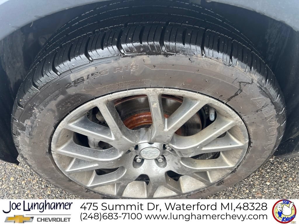 Certified 2019 Buick Encore Sport Touring FWD image 9