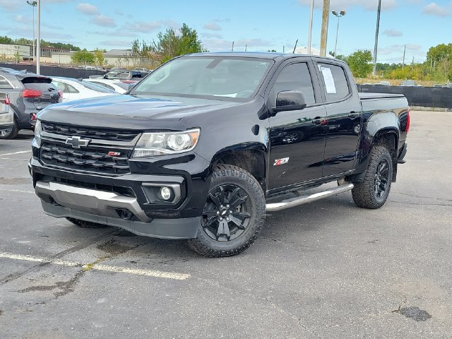 Certified 2022 Chevrolet Colorado Z71 w/ Z71 Midnight Edition AWD/4WD image 1