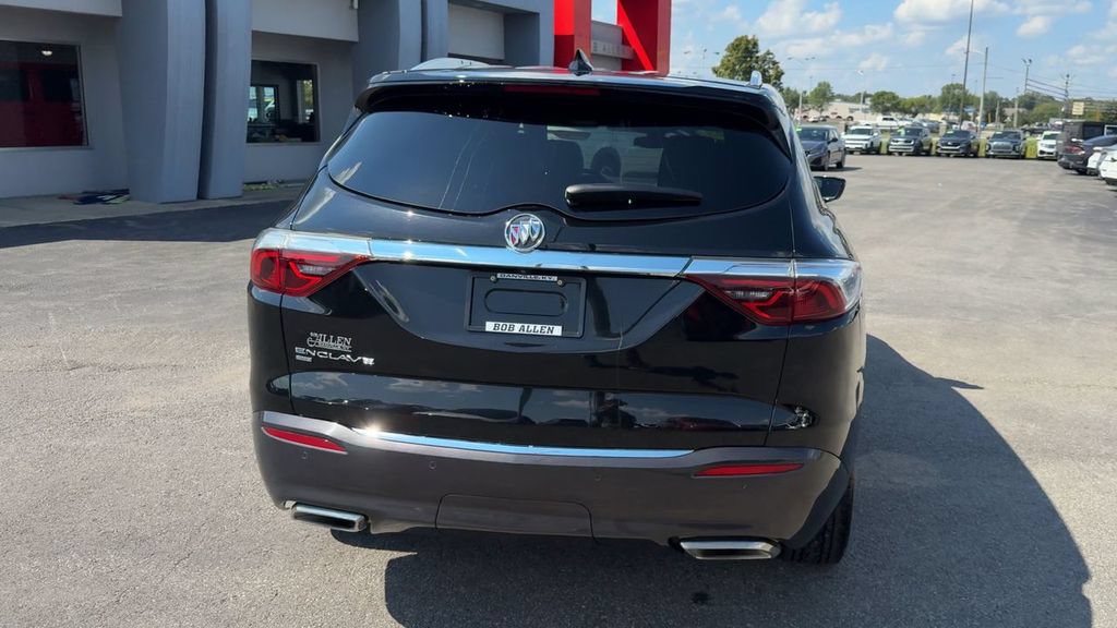 Used 2023 Buick Enclave Essence w/ Experience Buick Package AWD/4WD image 6