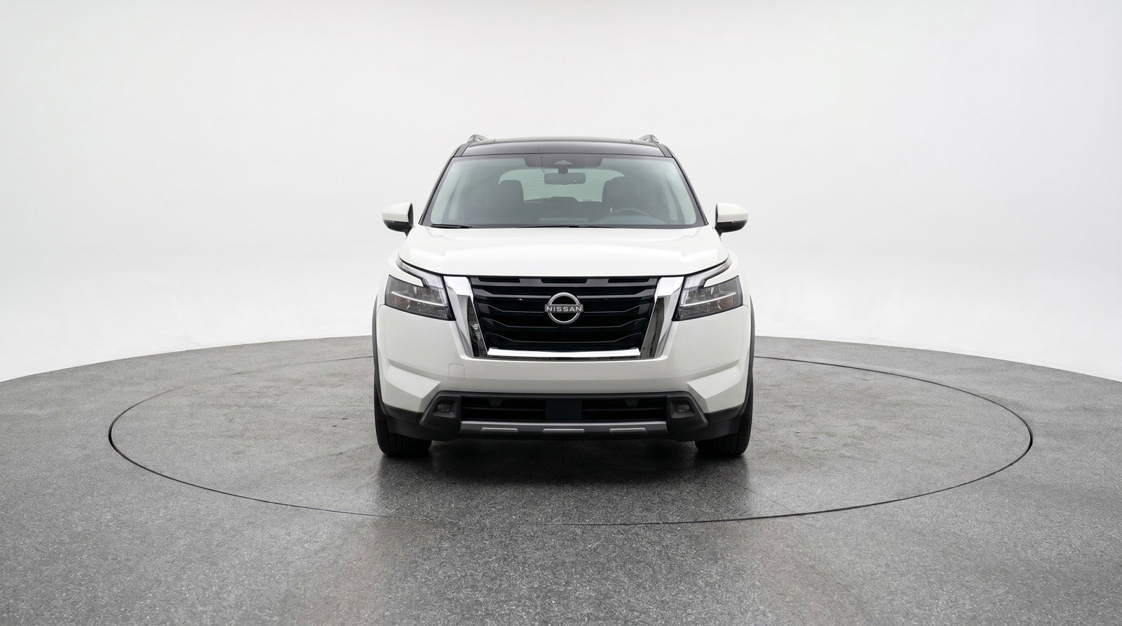 Used 2025 Nissan Pathfinder SV AWD/4WD image 2