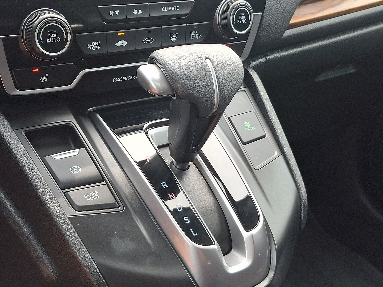 Used 2018 Honda CR-V EX image 16