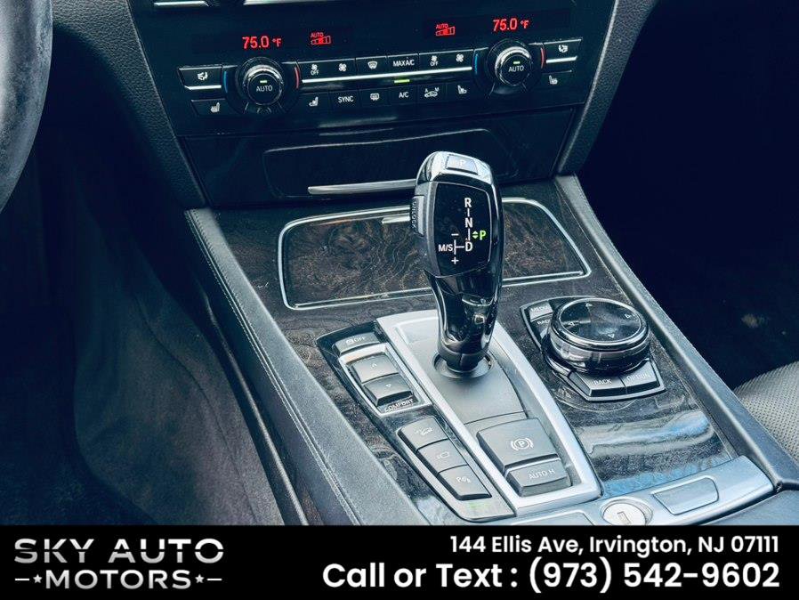 Used 2014 BMW 750Li xDrive AWD/4WD image 14