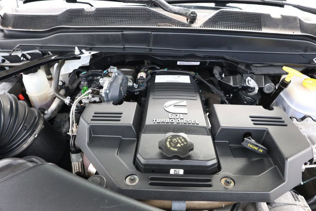 Used 2022 RAM 3500 Limited image 29