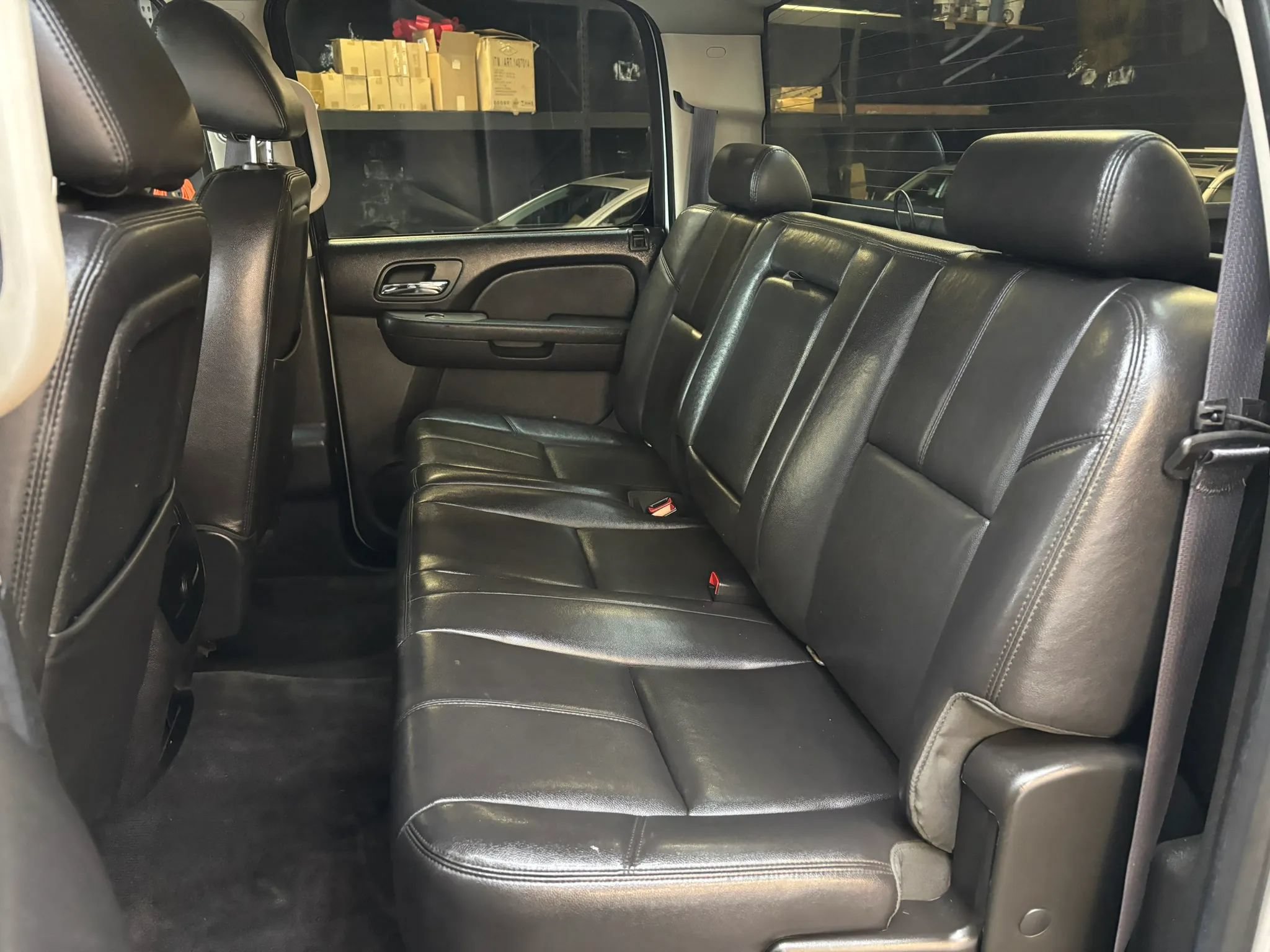 Used 2014 Chevrolet Silverado 3500 LTZ w/ LTZ Plus Package AWD/4WD image 12