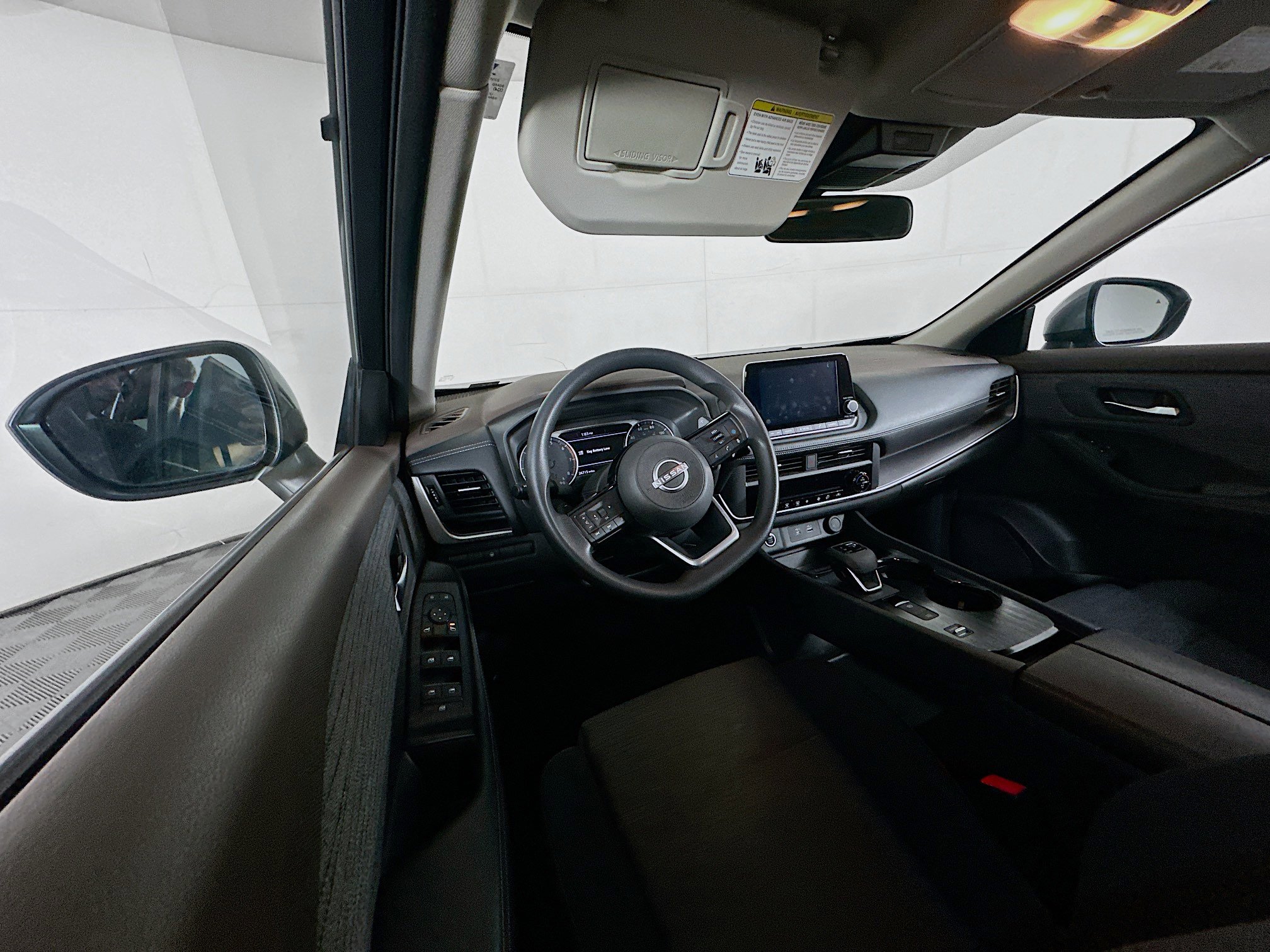 Used 2023 Nissan Rogue SV FWD image 18