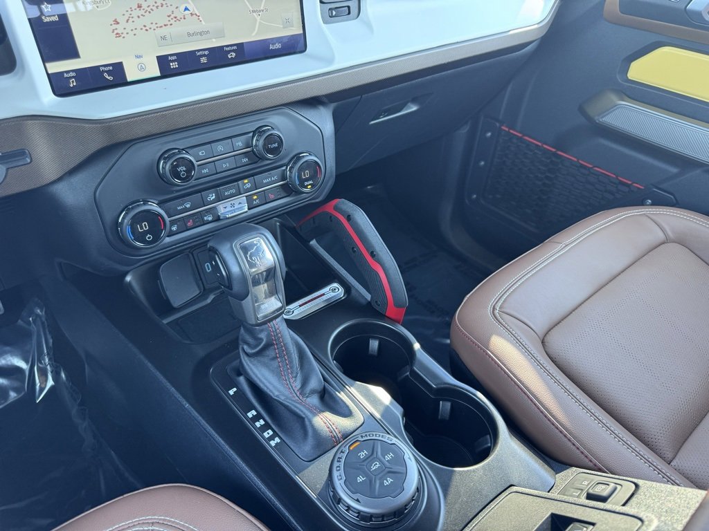 Used 2023 Ford Bronco Heritage Edition image 30