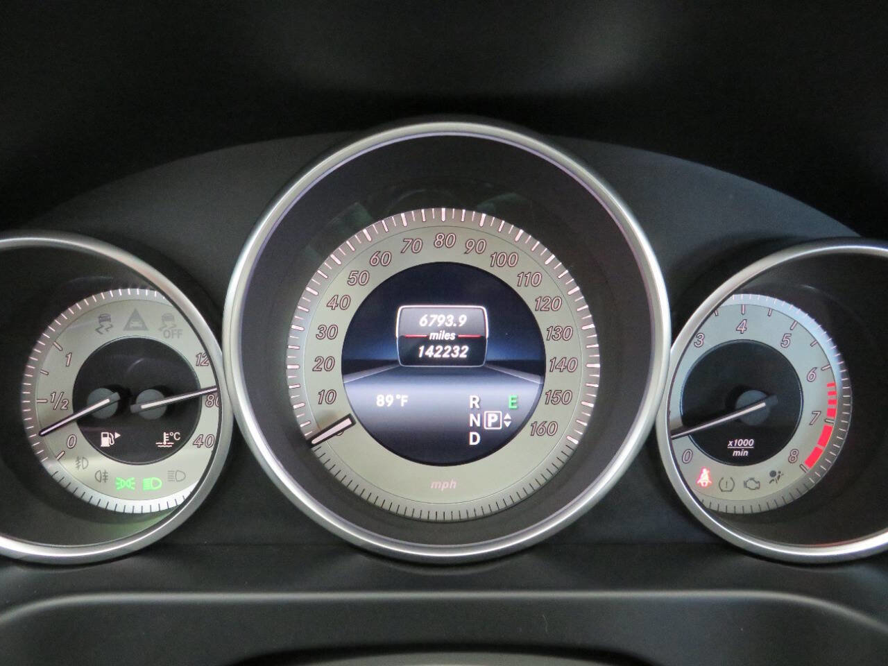 Used 2016 Mercedes-Benz E 350 Sedan w/ Premium Package image 18