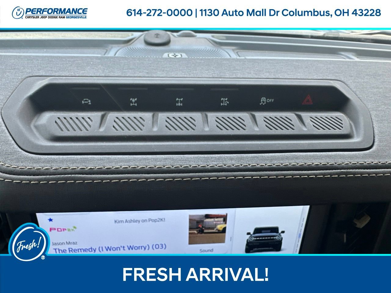 Used 2025 Ford Bronco Badlands AWD/4WD image 19