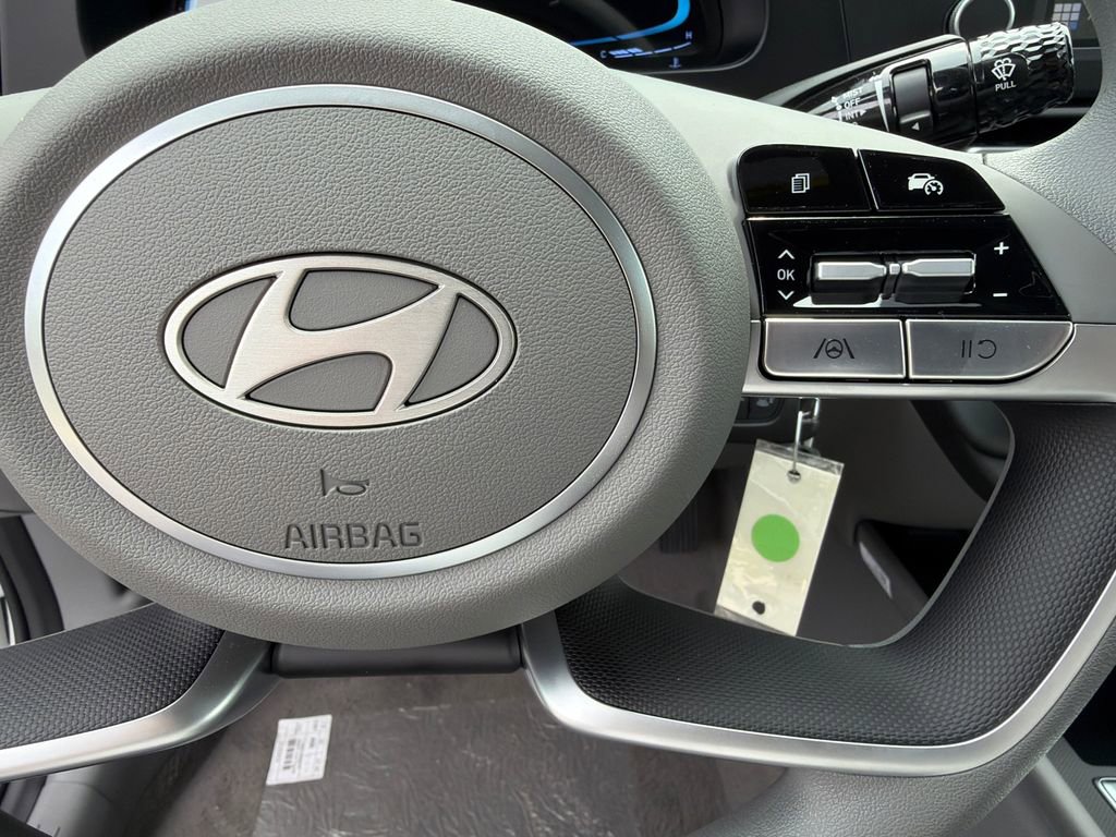 New 2026 Hyundai Elantra SE FWD image 28