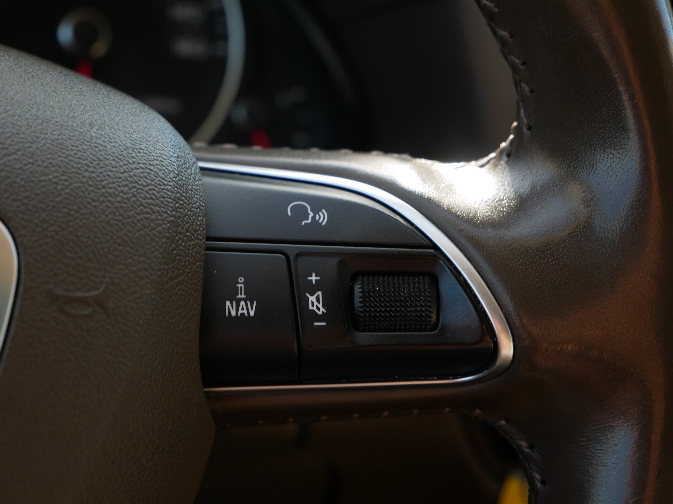 Used 2016 Audi Q5 2.0T Premium image 28